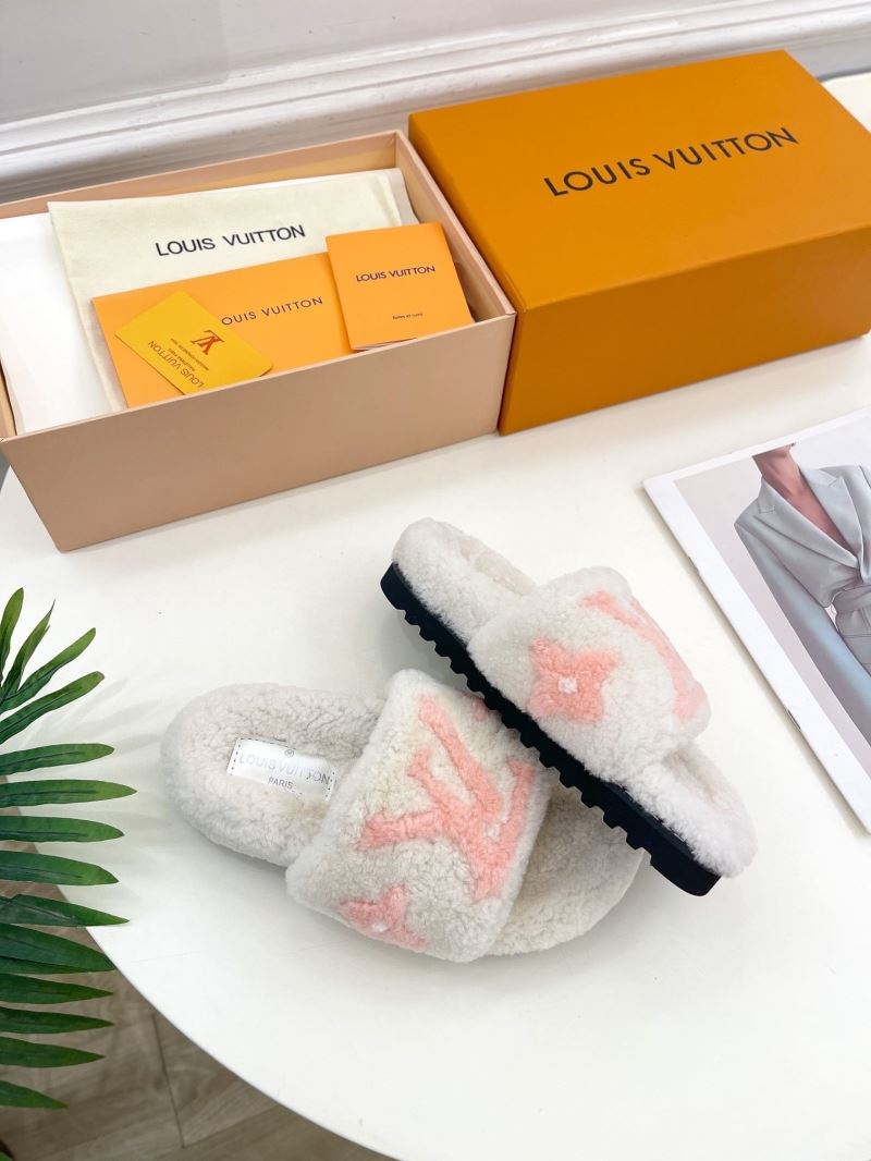 Louis Vuitton Slippers